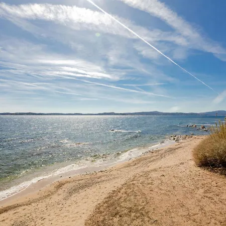 Holiday Terra Cotta Beach Front By Interhome *