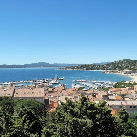 度假居 Holiday Terra Cotta Beach Front By Interhome